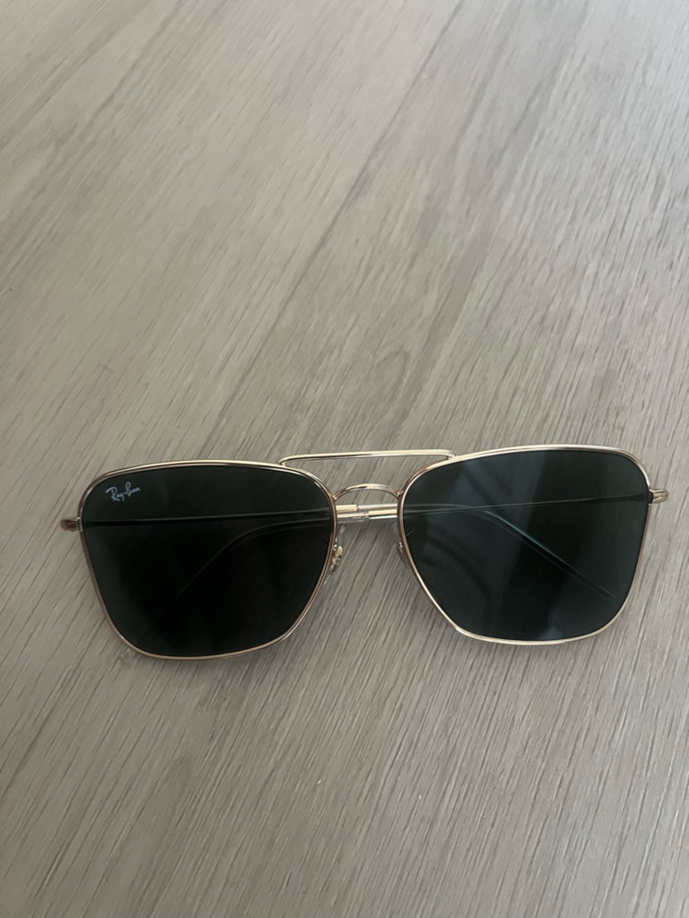 Ray-Ban Gold Frame Sunglasses- Caravan Reverse - Picture 5 of 7